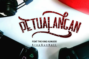The King Kumudei Typeface: A Bold Blackletter for Handmade Brands